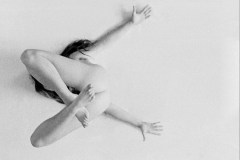 CORPS-SCULPTURE sans visage avec cul
